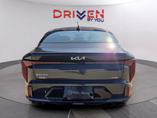 2025 Kia K4 GT-Line Turbo
