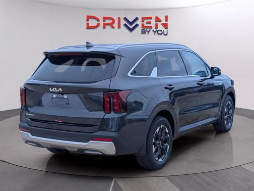 Panthera Metal 2026 Kia Sorento S