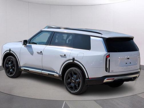 Glacial White Pearl 2027 Kia Telluride Hybrid SX