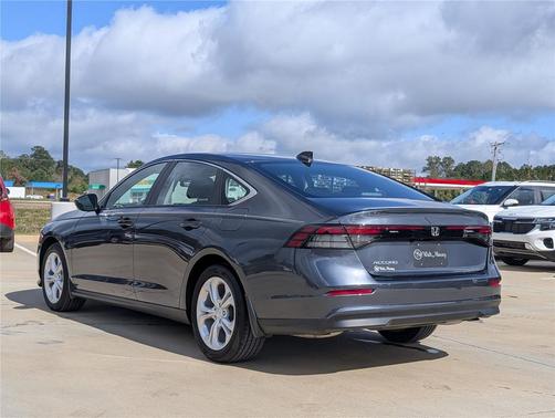 2024 Honda Accord LX 1.5T