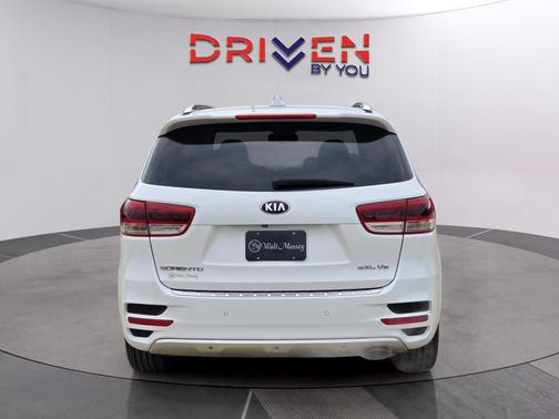 2018 Kia Sorento SX