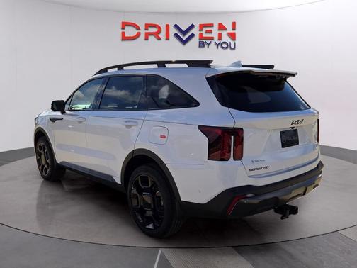 2025 Kia Sorento SX