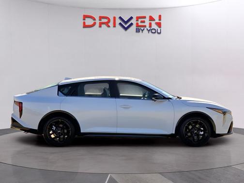 2026 Kia K4 GT-Line Turbo