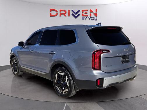 2024 Kia Telluride S