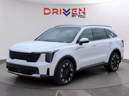 Glacial White Pearl 2026 Kia Sorento EX