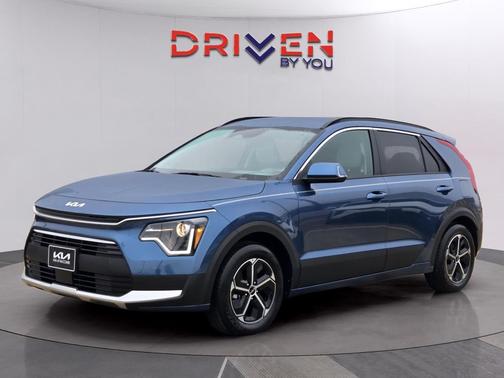 2025 Kia Niro EX