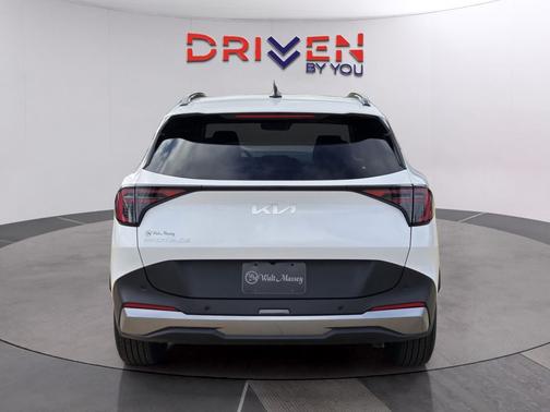 Glacial White Pearl 2026 Kia Sportage EX