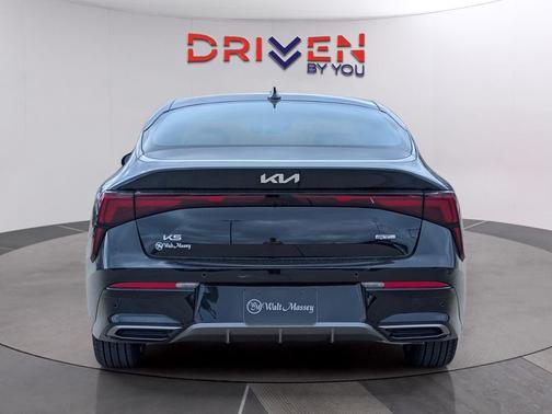 Aurora Black Pearl 2026 Kia K5 GT-Line FWD