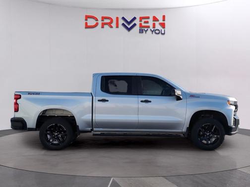 Silver Ice Metallic 2022 Chevrolet Silverado 1500 Limited LT Trail Boss
