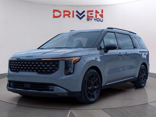 2026 Kia Carnival SX