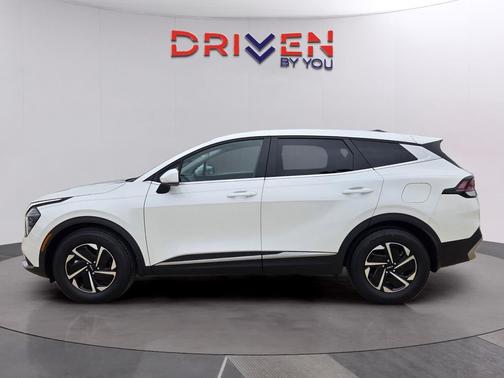 2025 Kia Sportage Hybrid LX