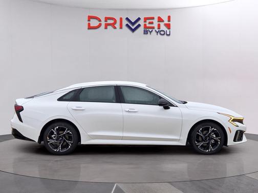 2026 Kia K5 GT-Line FWD