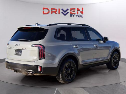 2025 Kia Telluride SX Prestige X-Pro