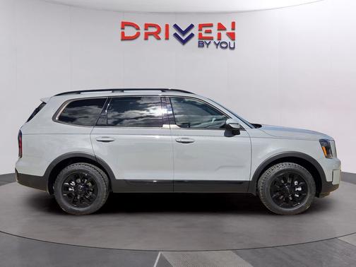 2025 Kia Telluride EX X-Pro