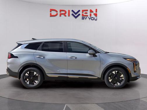 Steel Gray 2026 Kia Sportage Hybrid LX