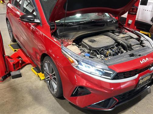 Currant Red 2022 Kia Forte GT