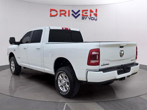 2024 RAM 2500 Laramie Crew Cab 4x4 6'4' Box