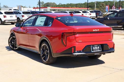2025 Kia K4 GT-Line