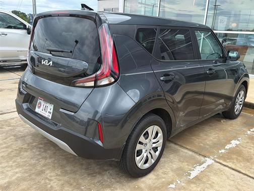 Gravity Gray 2025 Kia Soul LX