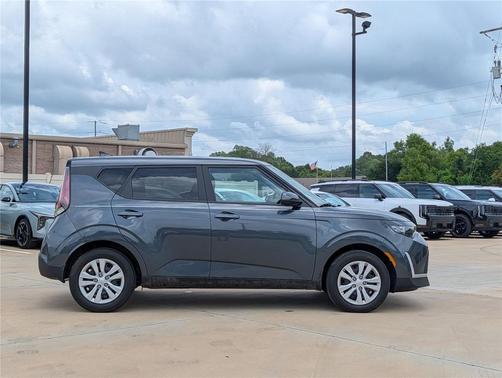 Gravity Gray 2025 Kia Soul LX