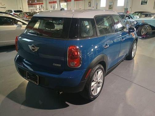 2012 MINI Cooper Countryman Base