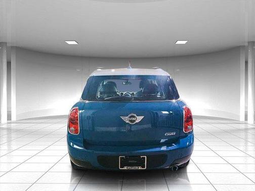 2012 MINI Cooper Countryman Base