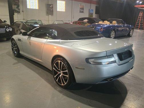 2009 Aston Martin DB9 Volante