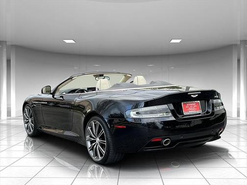 2014 Aston Martin DB9 Volante