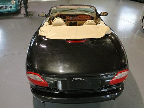 1997 Jaguar XK8 