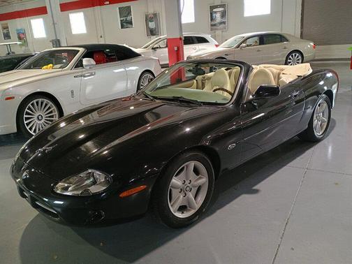 1997 Jaguar XK8 