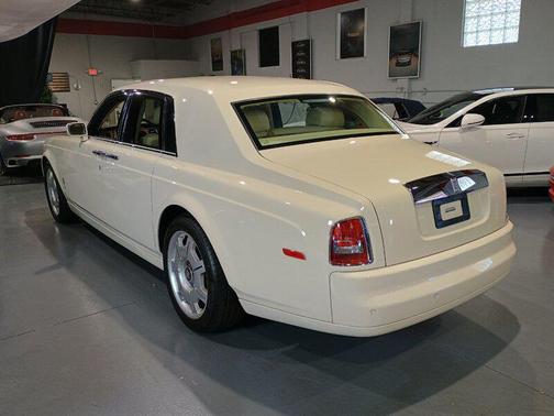 MAGNOLIA 2006 Rolls-Royce Phantom VI