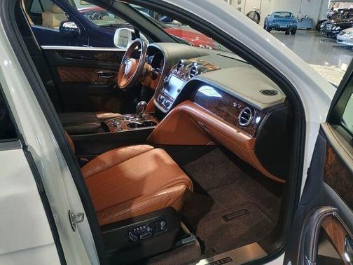 2019 Bentley Bentayga V8