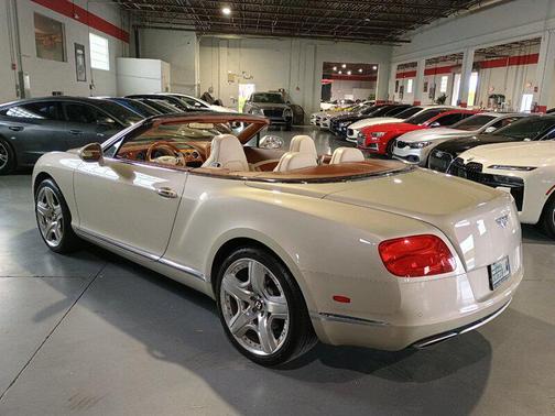Sandstone Metallic 2013 Bentley Continental GT Base