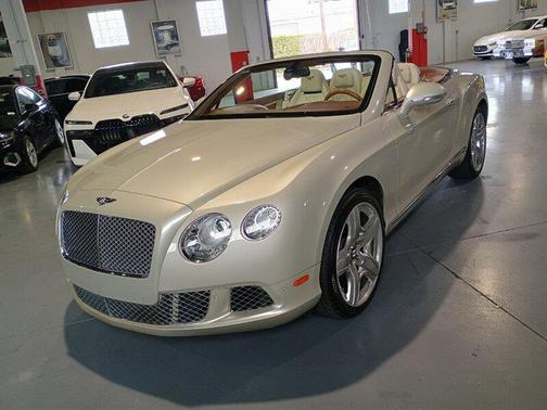 Sandstone Metallic 2013 Bentley Continental GT Base
