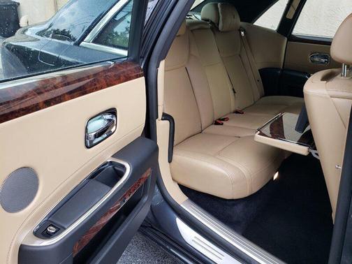 2017 Rolls-Royce Ghost 