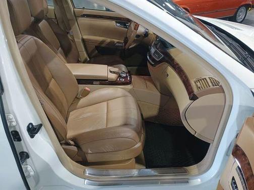 2007 Mercedes-Benz S-Class S 550