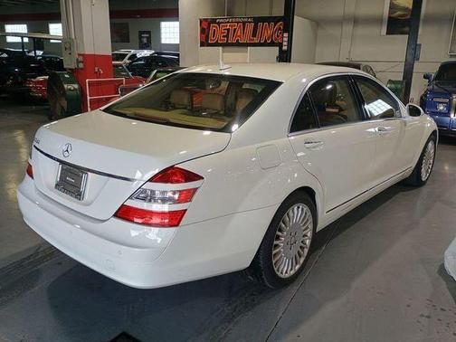 2007 Mercedes-Benz S-Class S 550