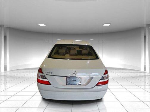 2007 Mercedes-Benz S-Class S 550