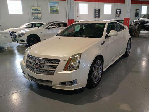 White Diamond Tricoat 2011 Cadillac CTS Performance