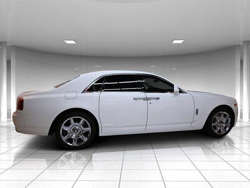 2013 Rolls-Royce Ghost Base