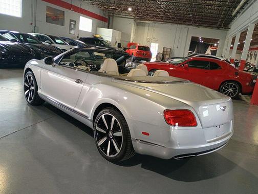 Silver 2013 Bentley Continental GT Base