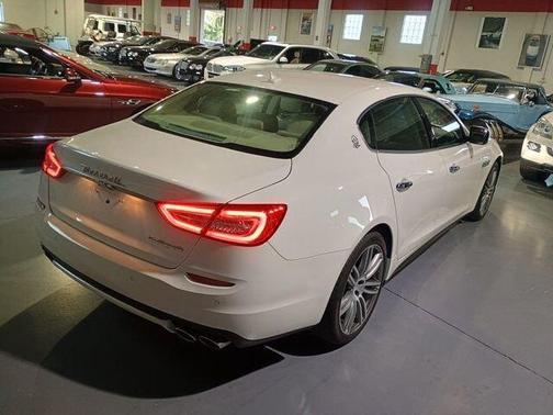 2016 Maserati Quattroporte S
