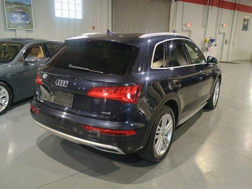 2019 Audi Q5 45 Premium