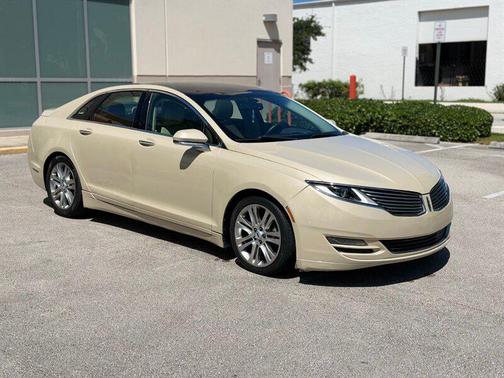 2016 Lincoln MKZ Hybrid Base