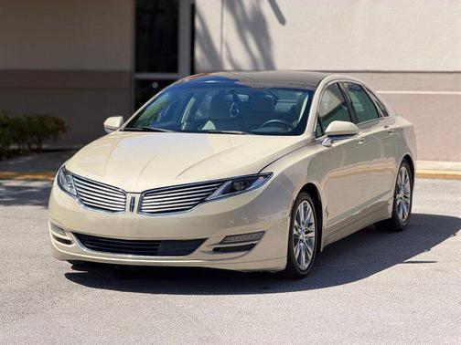 2016 Lincoln MKZ Hybrid Base