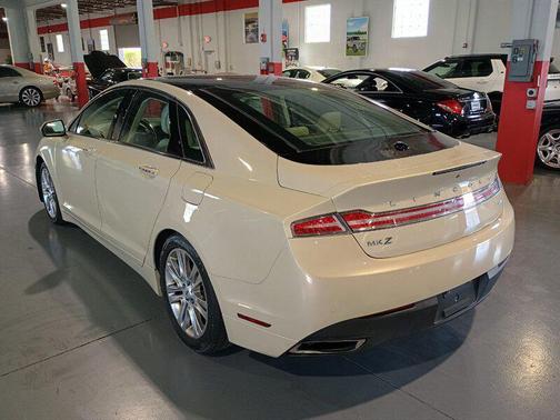 Platinum Dune Metallic Tri-Coat 2016 Lincoln MKZ Hybrid Base
