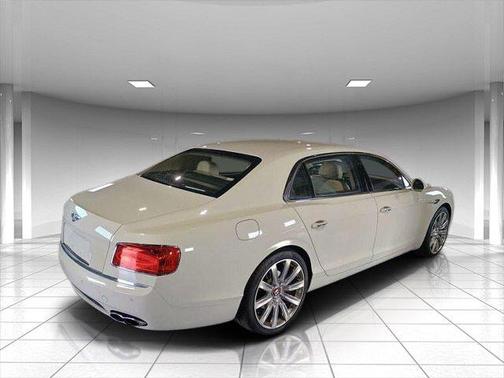 2018 Bentley Flying Spur V8