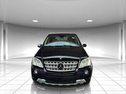 2010 Mercedes-Benz M-Class 4MATIC