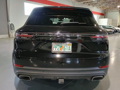 Black 2019 Porsche Cayenne Cayenne