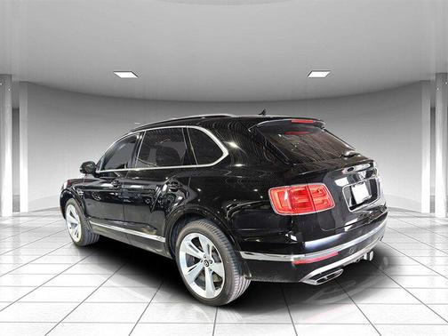 Black 2017 Bentley Bentayga W12